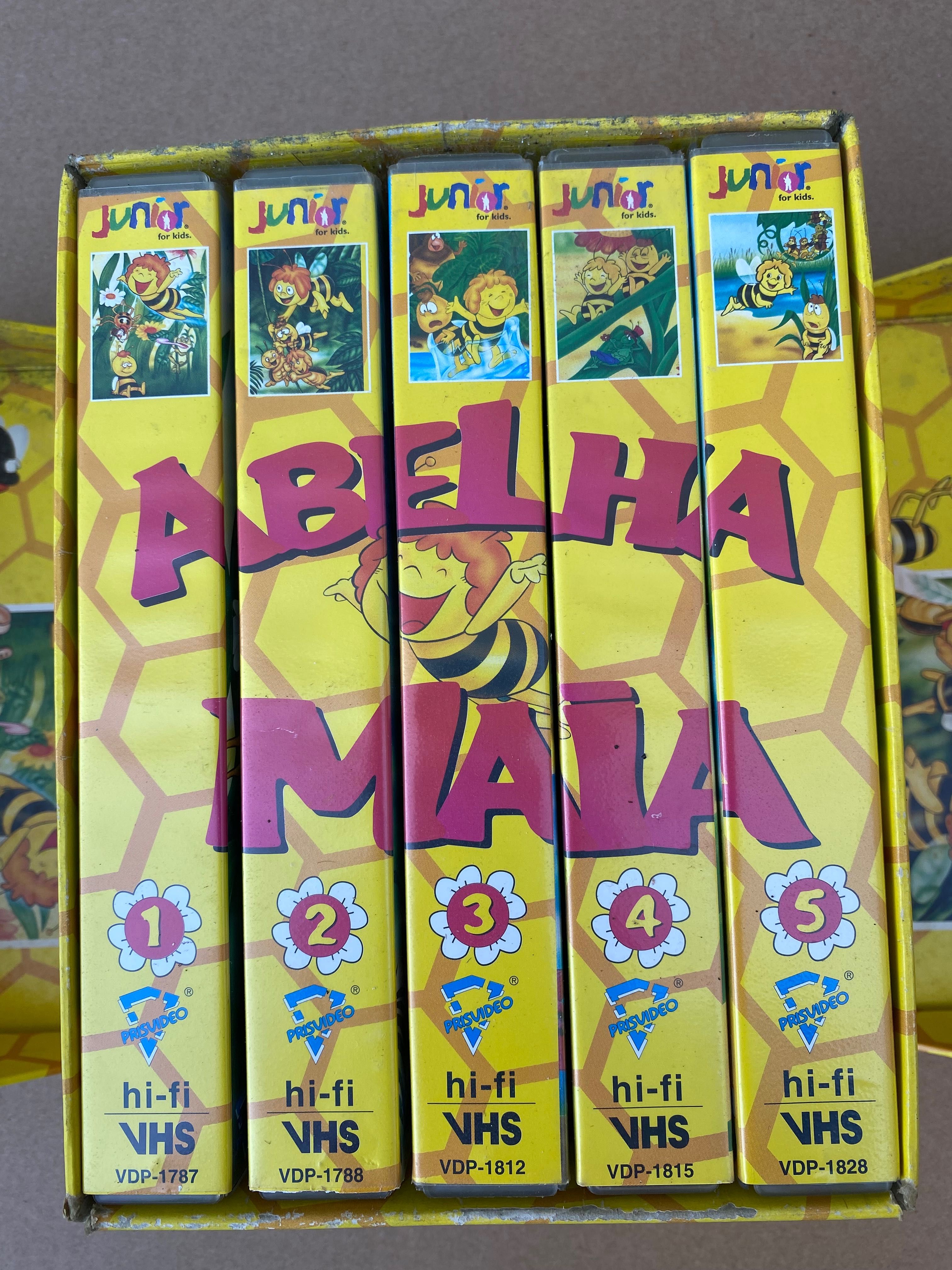 Pack caixa com 5 cassetes vhs da abelha Maia