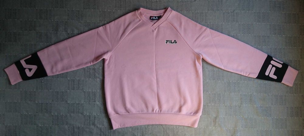 bluza Fila - lekko ocieplana.