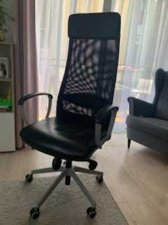 Sprzedam krzesło do biurka w stanie bdb