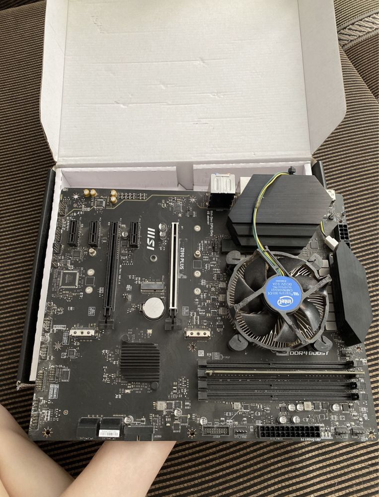 Материнська плата msi 2590 plus