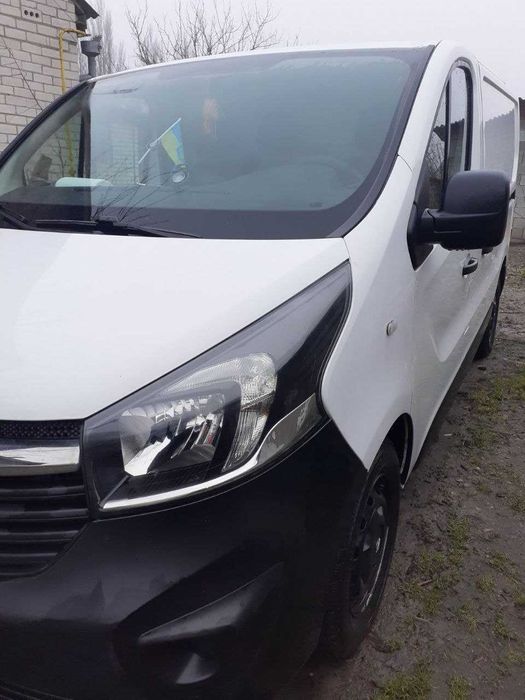 Продам Opel Vivaro 2016