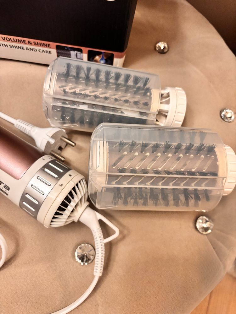 Suszarko-lokowka Rowenta brush active volume and shine jak nowa