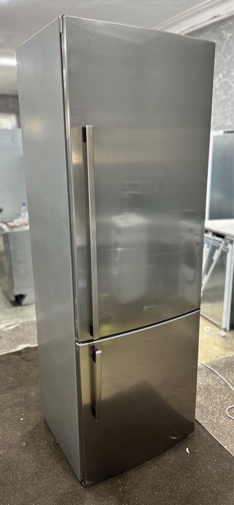 Двокамерний Холодильник NEFF K5897 широкий 70см стан нового No Frost