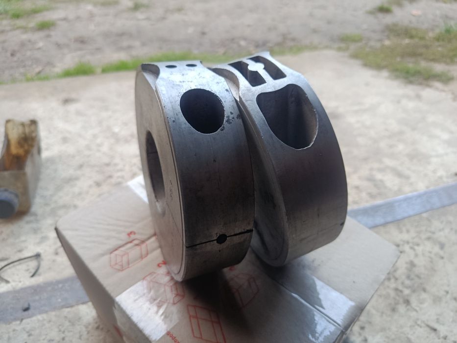 Монолітна опора ява 638