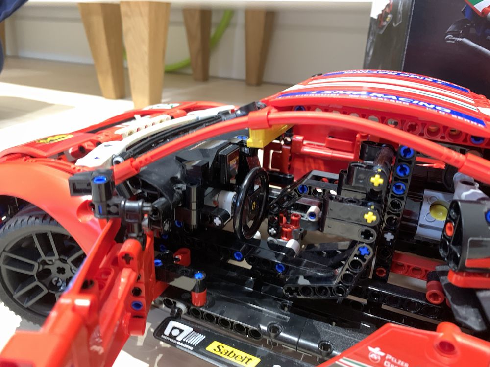 Lego Technic 42125 Ferrari 488 GTE