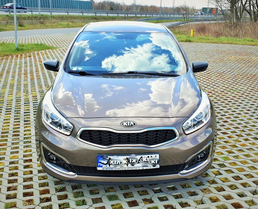 Wynajem Kia Cee'd Uber/Bolt