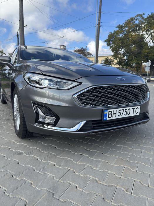 Ford Fusion 2013 Plug-In Hybrid Titanium