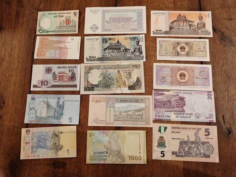 Banknoty mix z świata 30 szt
