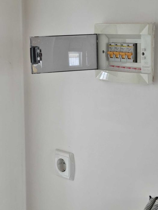 Продам трехэтажный Дом в Корабельном (р-н Жукова)