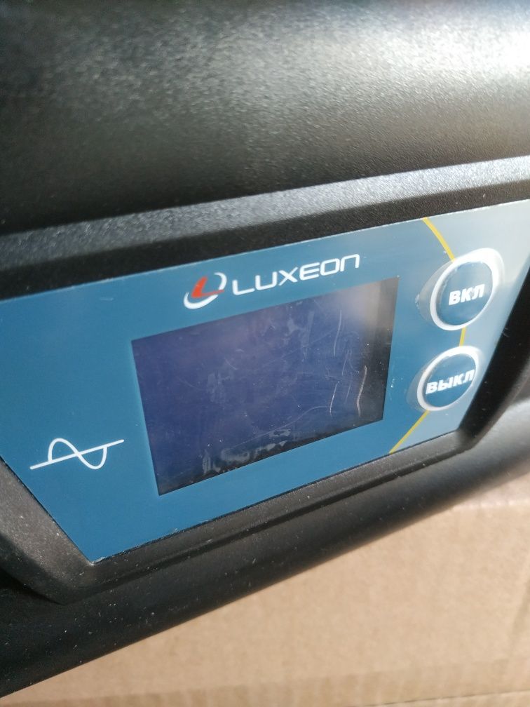 Безперебойное питание.ИБП Luxeon  500zd.