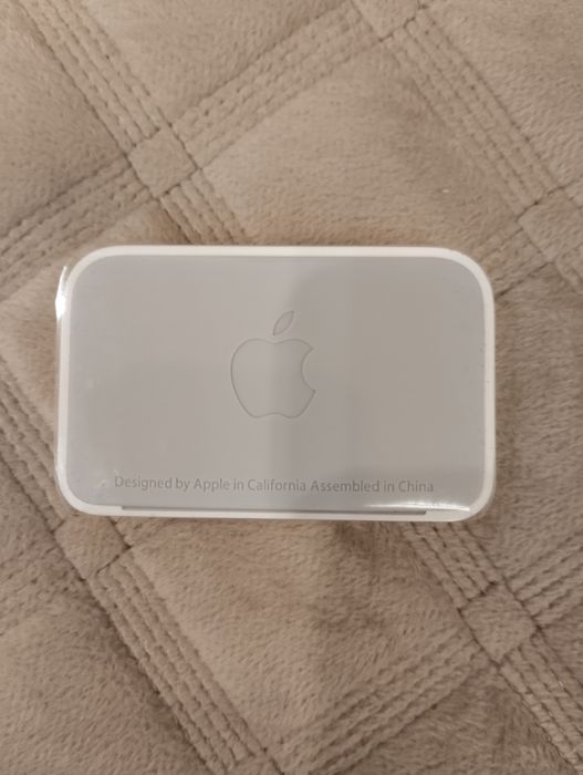 Док-станція Apple iPhone 3G Dock,