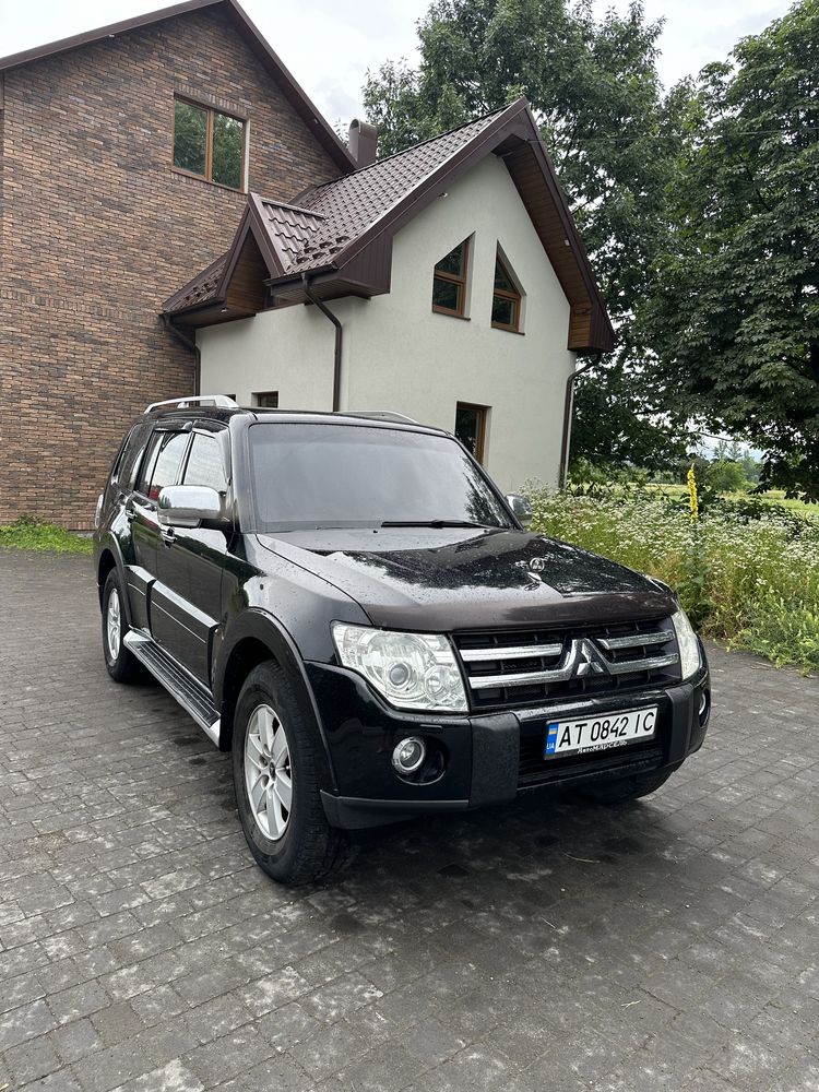 Mitsubishi Pajero Wagon