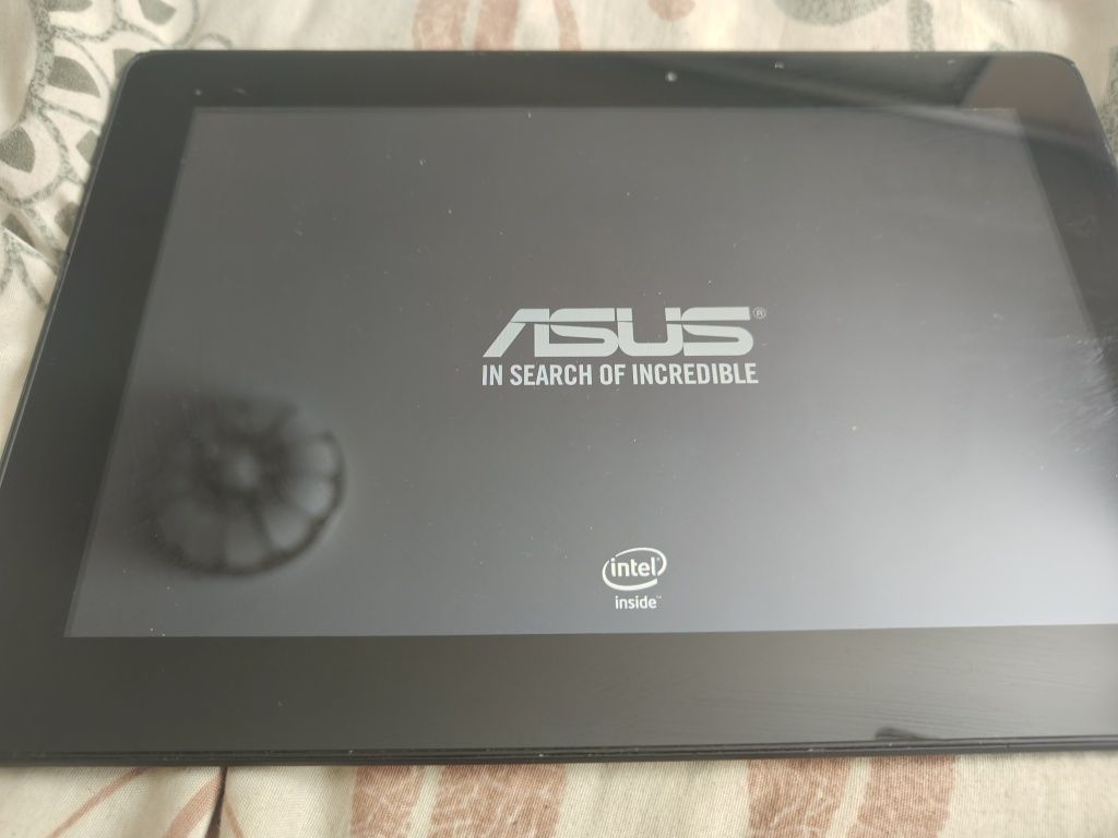 Продам планшет у хорошому стані, Asus недорого.