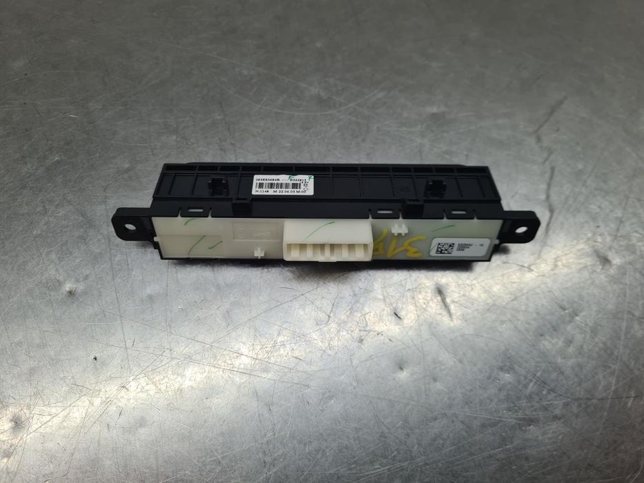 Botão / interruptor 4 piscas DACIA Sandero III