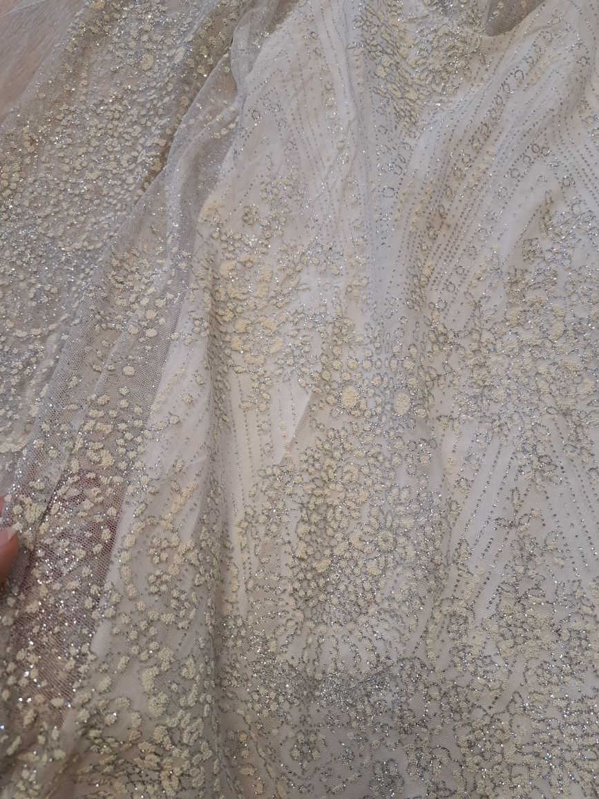 Неймовірно гарна блискуча сукня Zara XS