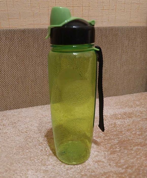 Nowy solidny bidon / butelka na napoje