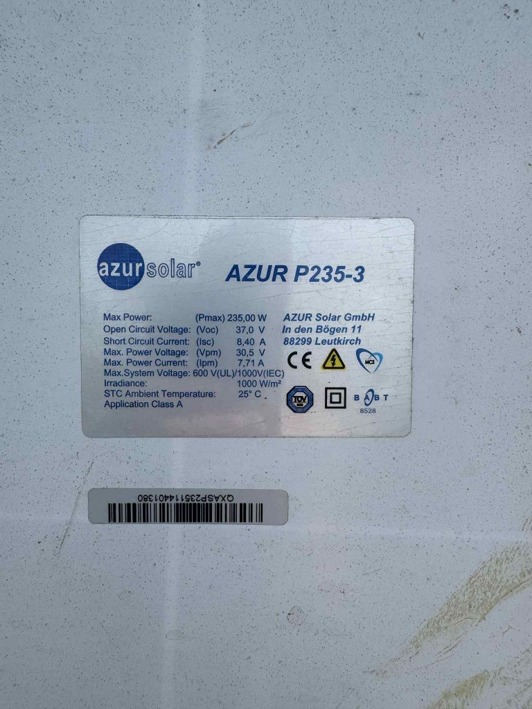 Panele solarne Azur 235W 3 szutki