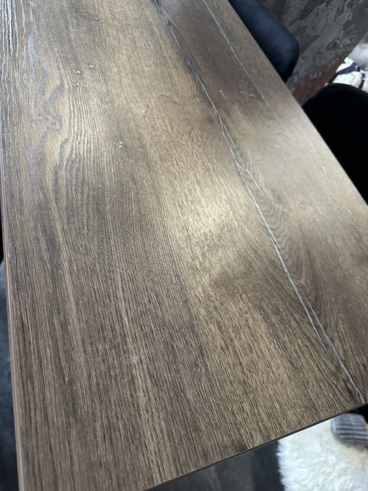 Продам стол и 4 стула