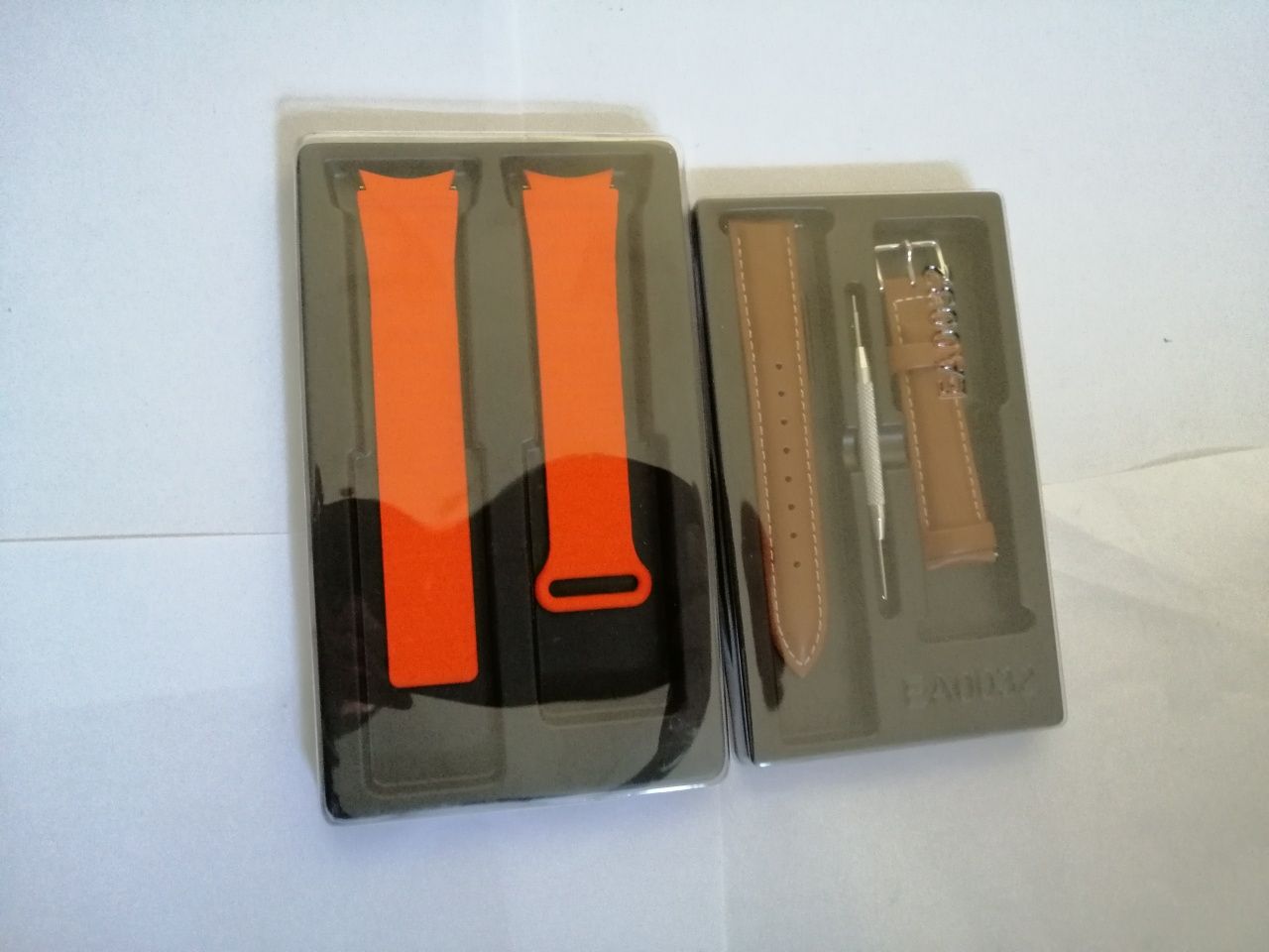 Pakiet/Akcesoria/smartwatch/szkła ochronne/paski/branzoletki 19szt.