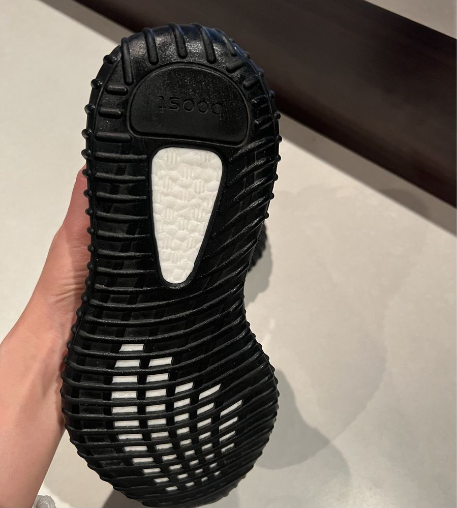 Adidas yeezy 38 szaro czarne