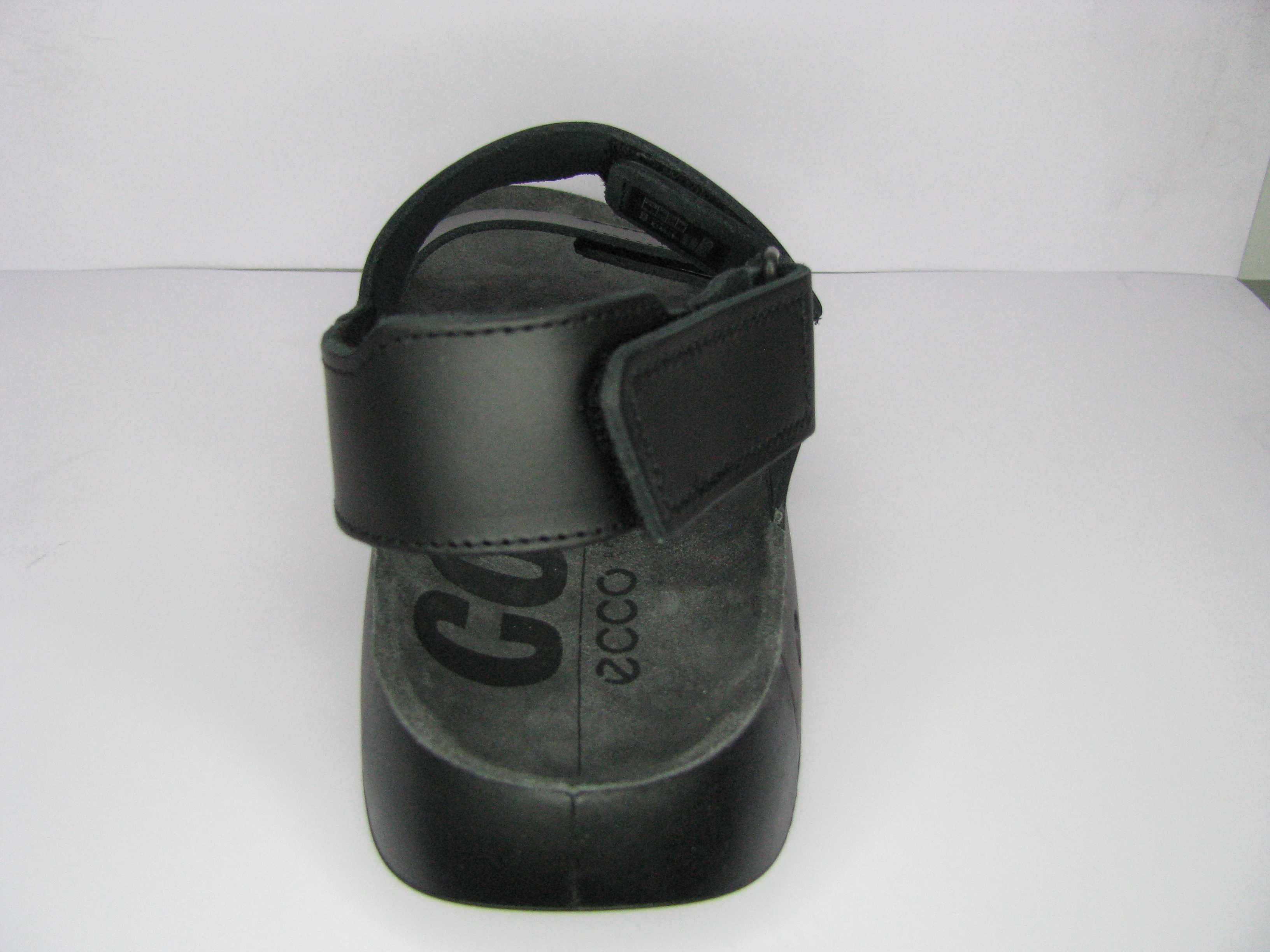 Сандалії ECCO Cozmo 500944/01001