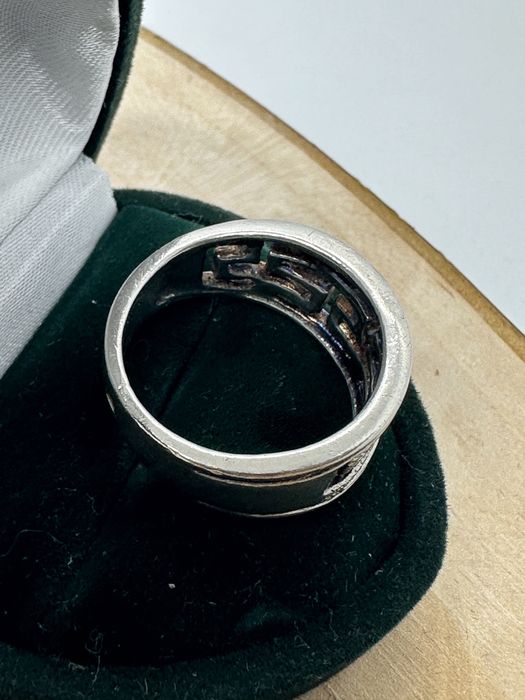 Srebrny pierścionek styl drogi greckiej w rozmiarze 17