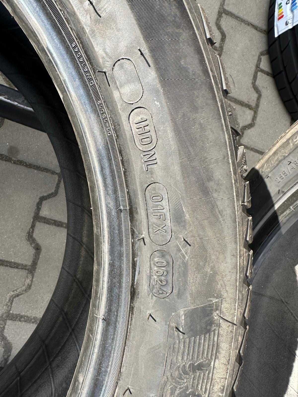 255/45R19 Michelin CrossClimate 2 SUV / para 2szt