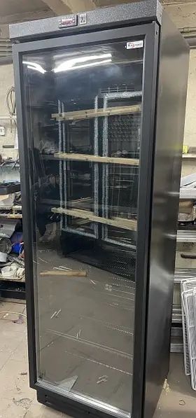 Холодильна вітрина КУБ CUBE виробник гарантія