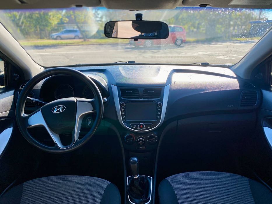 Продам Хюндай Акцент 1.4 Г/Б