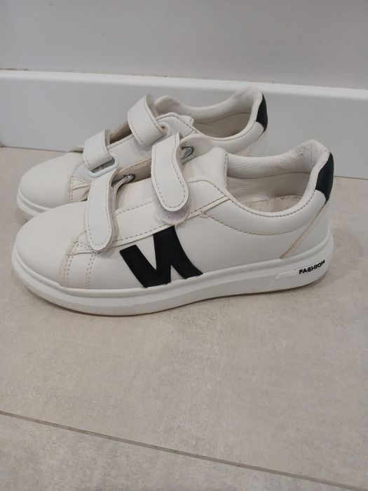 Białe adidaski buty na rzep