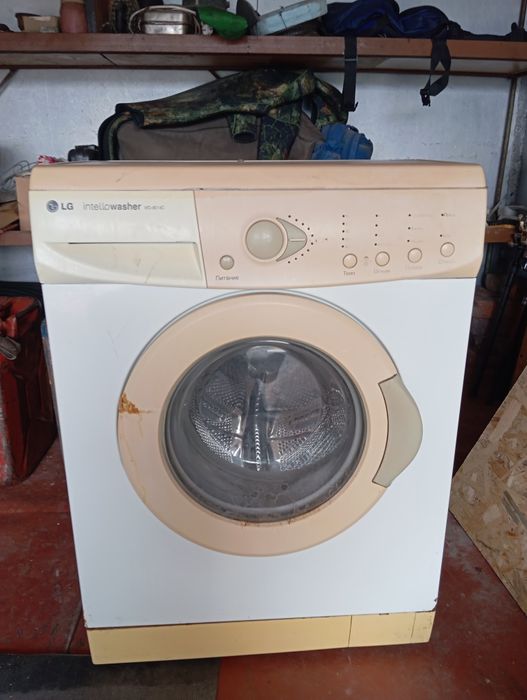 Пральна машинка LG