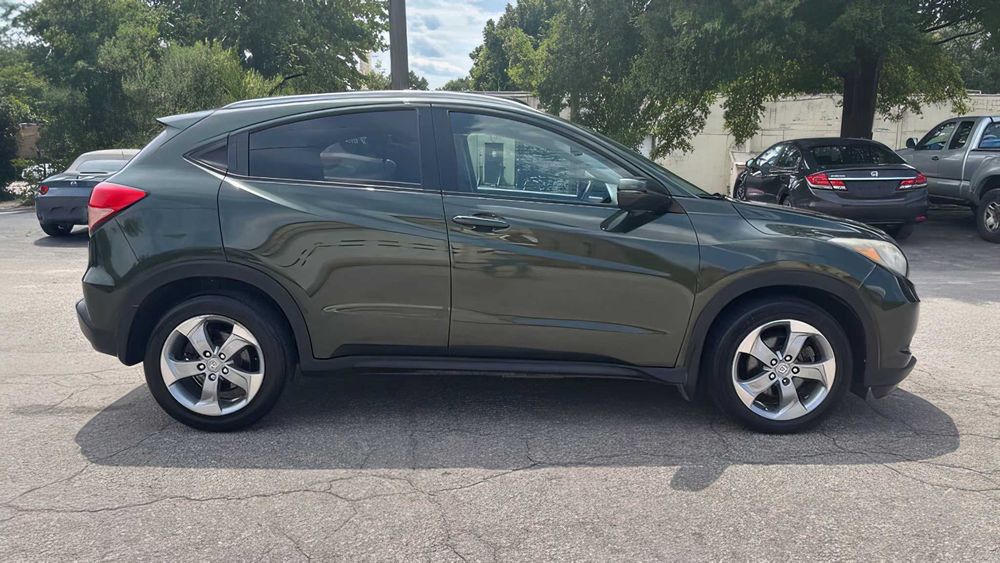 Honda HR-V      2017