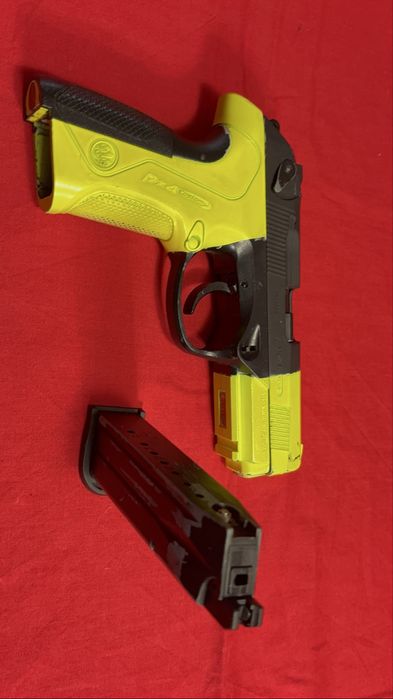Pistola Beretta PX4 airsoft