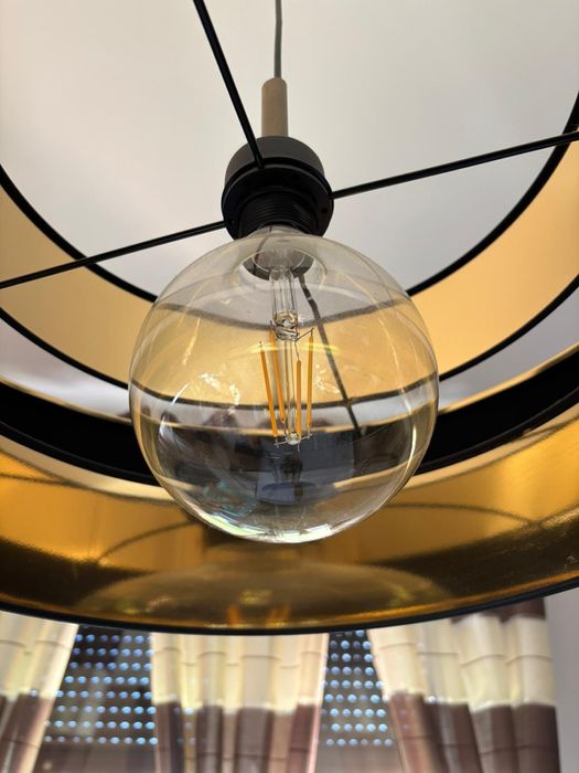 Lampa do salonu + żarówka