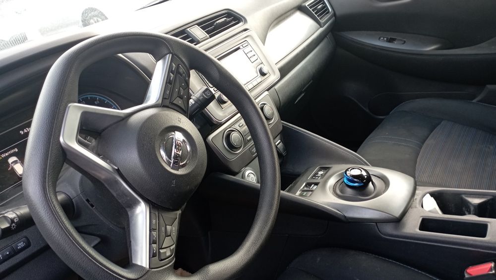 Nissan Leaf 2019 II  •