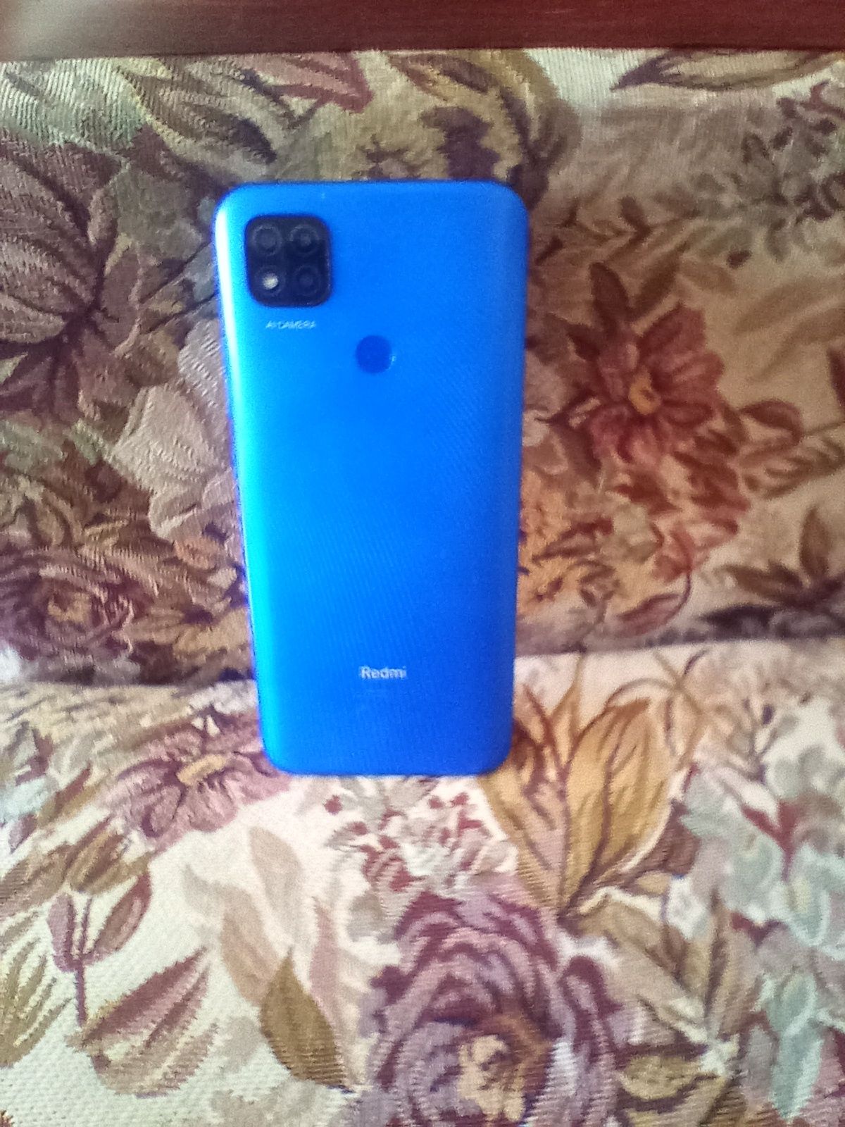 Продам телефон Redmi 9c