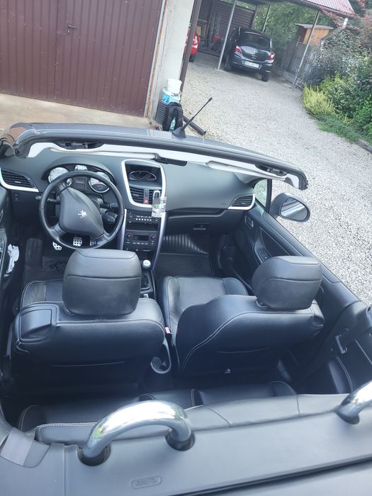 Peugeot 207cc  cabrio 1.6