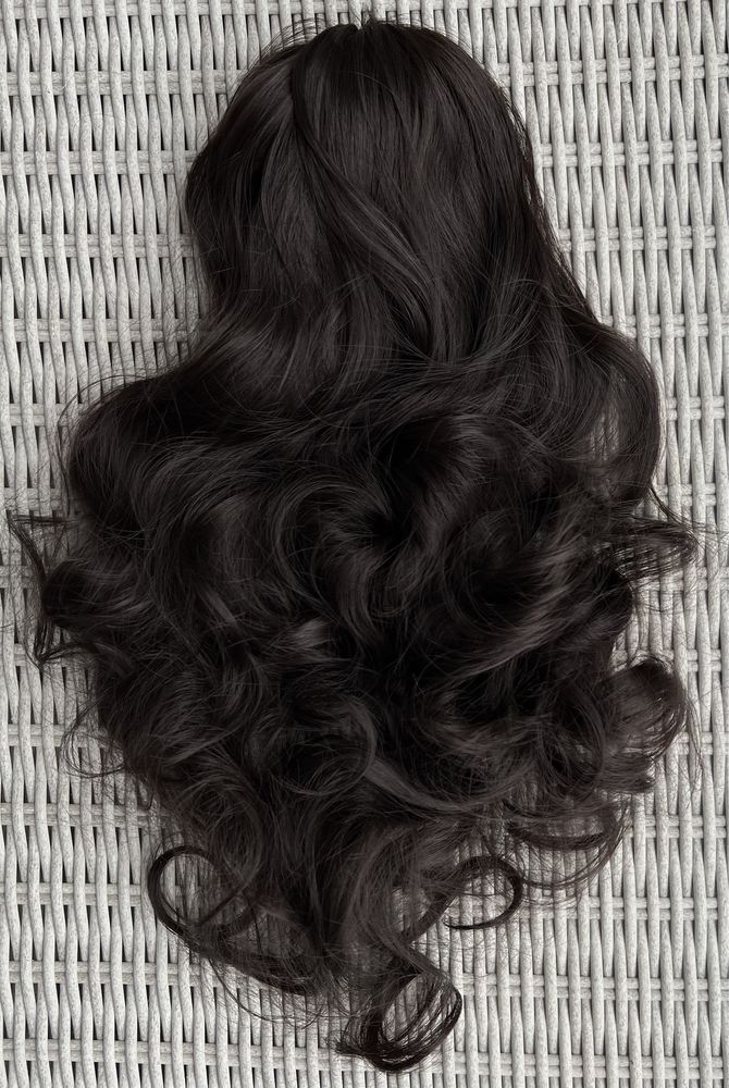 Włosy doczepiane, naturalna czerń, b. ciemny brąz loki, klamra ( 258 )