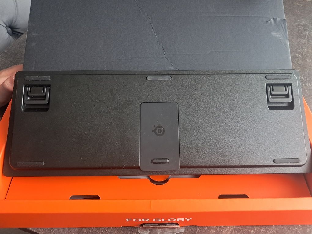 Klawiatura przewodowa SteelSeries APEX PRO TKL WIRED 2023