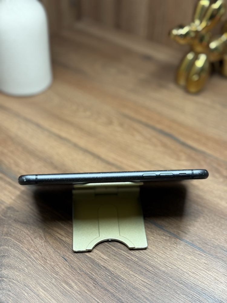 Iphone 11 256 gb Neverlock стан акамулятора -100%