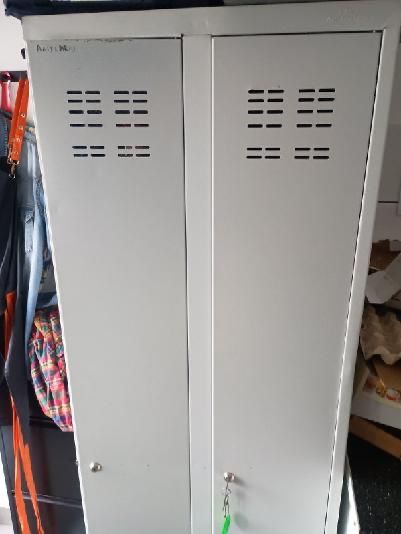 Skrzynia hermetyczna ze stali nierdzewnej