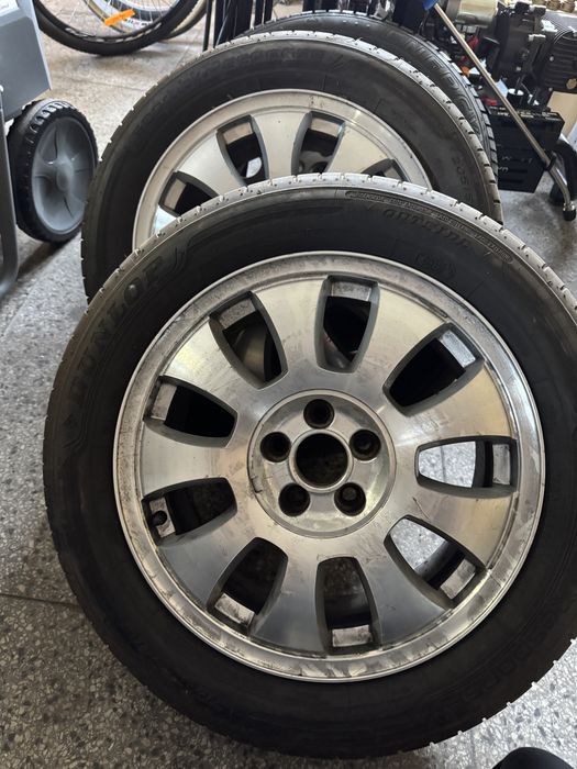 Aluflegi audi 5x100 z oponami 195/65 15
