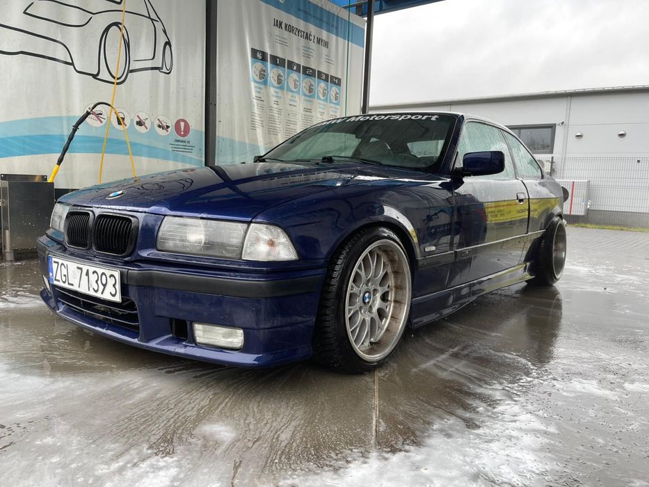 Bmw e36 coupe pełny M Pakiet 328i m52b28 manual! 2.8 Doiwestowane!