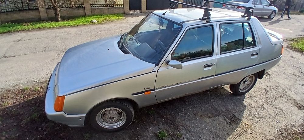 Продам Славуту 1.3 инжектор 2004г