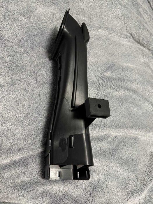 Патрубок повітрозабірний 13718635093 BMW X3 G01 X4 G02 X5 G05 X6 G06