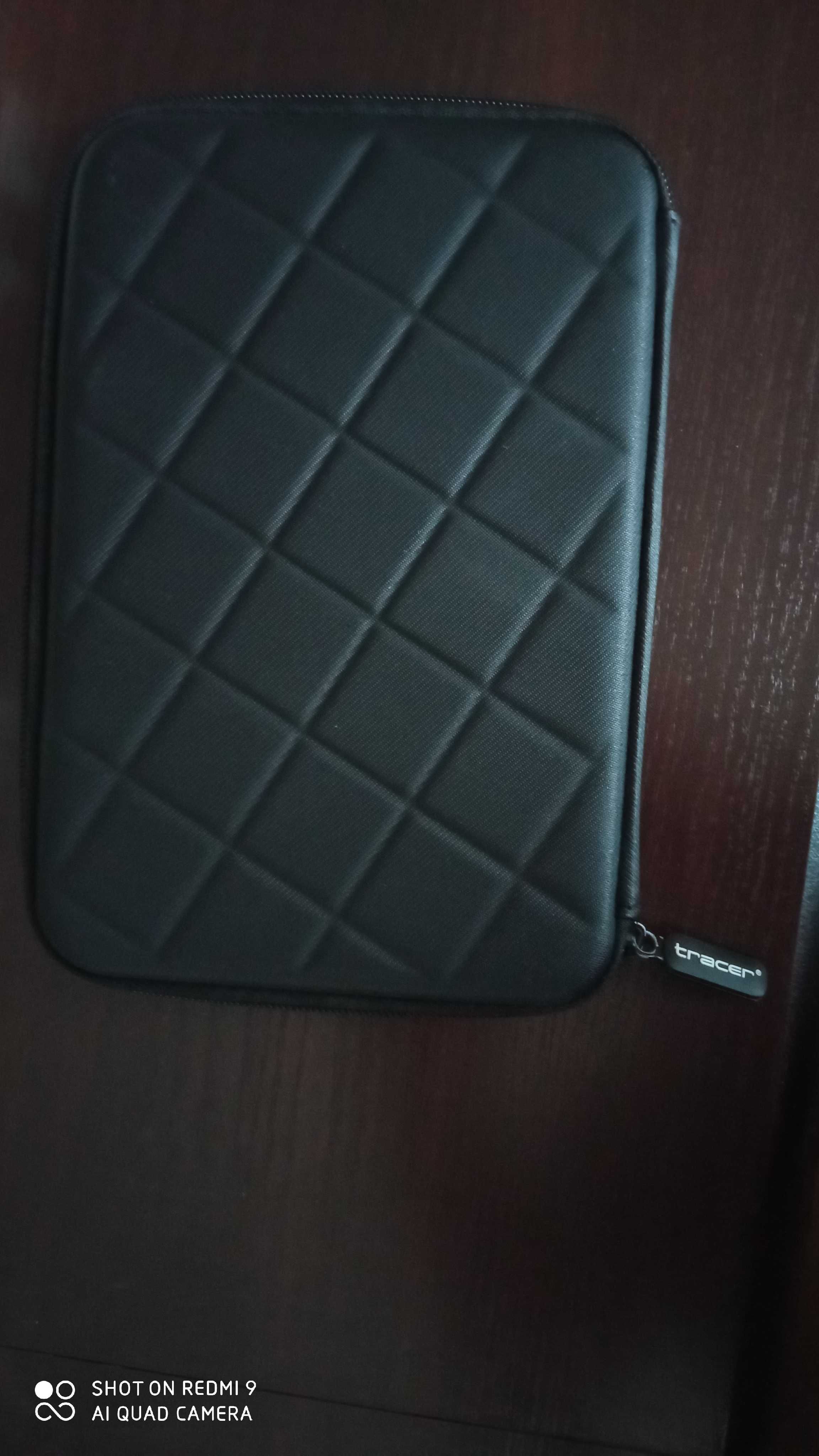 Tablet Lenovo TAB A7-30 / JAK NOWY + ładne etui