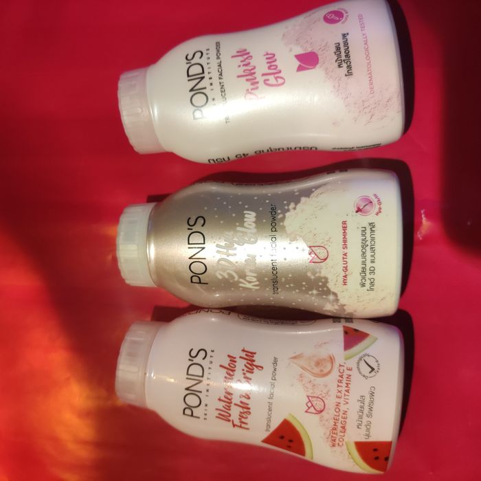 Zestaw 3 szt Puder transparentny Ponds 3D Hya glow Tajlandia