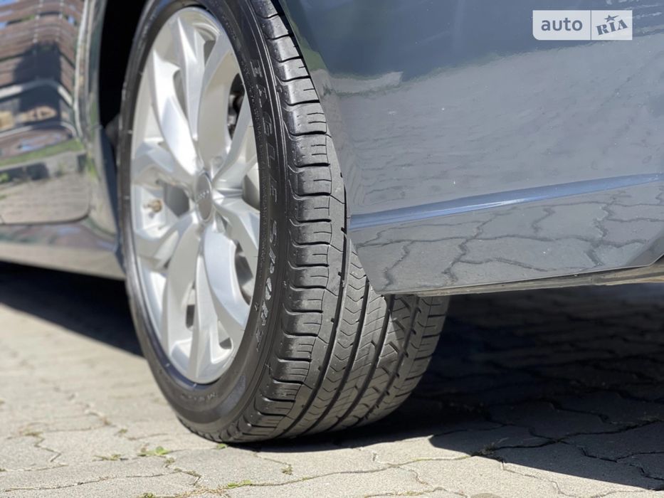 Audi A6 2015 року