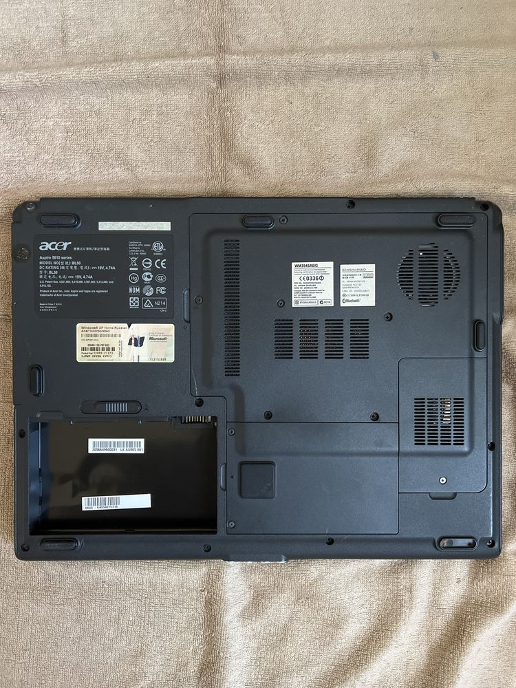 Ноутбук acer 3000 2490 5610 робочий 15.4”