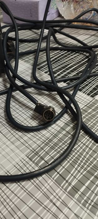 Продам CD ченьжер KENWOOD KDC-C717Y